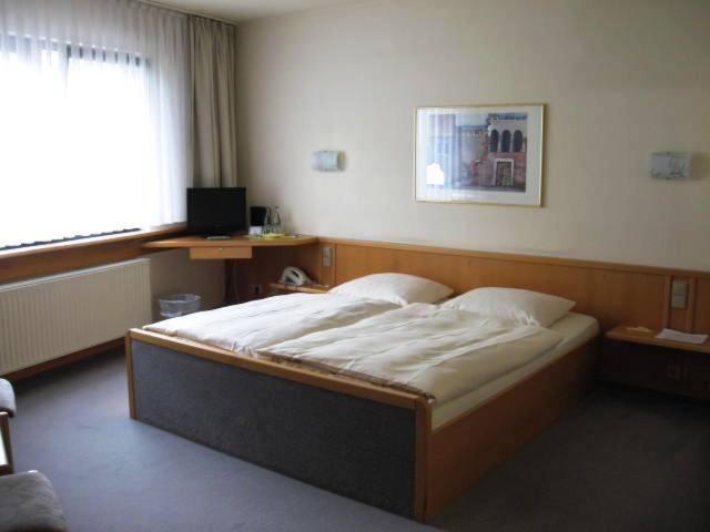 Hotel Pfaelzer Hof, Zum Schokoladengiesser Rodalben Phòng bức ảnh